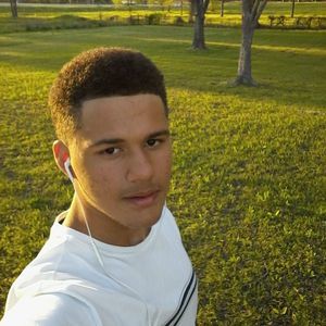 Meet your Posher, Sam